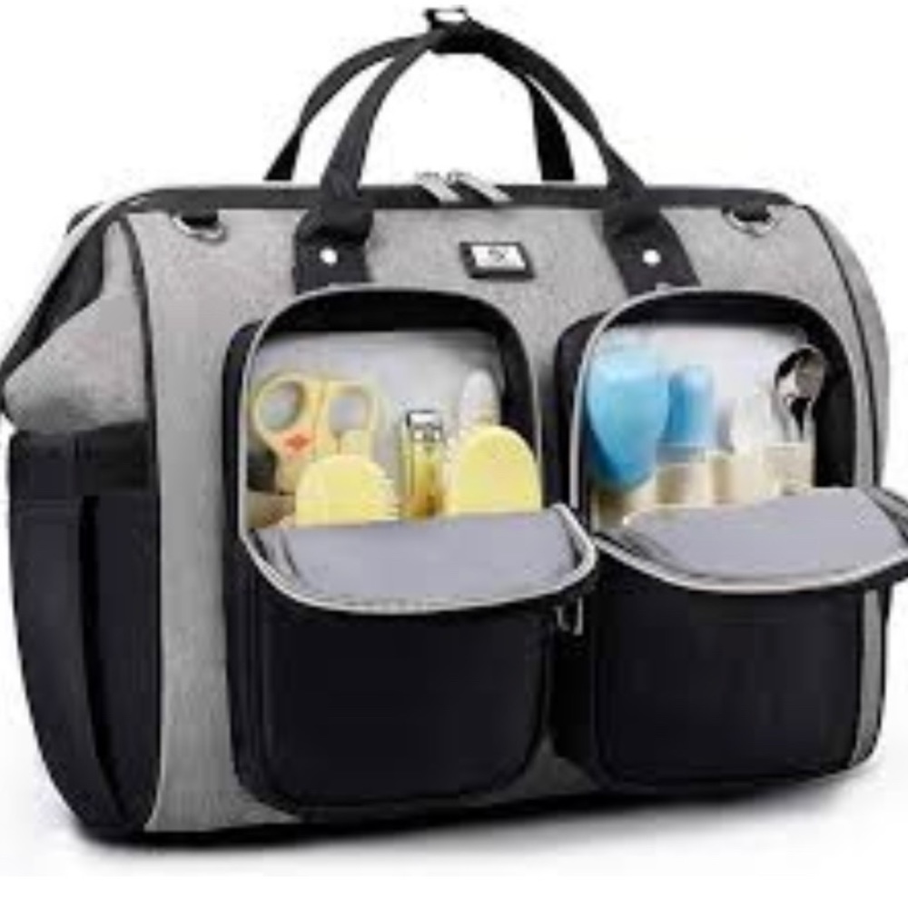 Diaper Bag -Shoulder Strap and Changing Pad by Pomelo Best- Excellent Condition